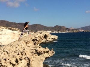 mountain - movement - girl - people - impulso